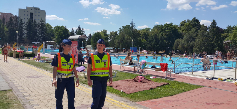 Hogyan ne lopjanak meg minket strandoláskor?