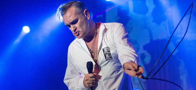 A rajongók már a bejáratnál éjszakáztak – Morrissey a Millenárison