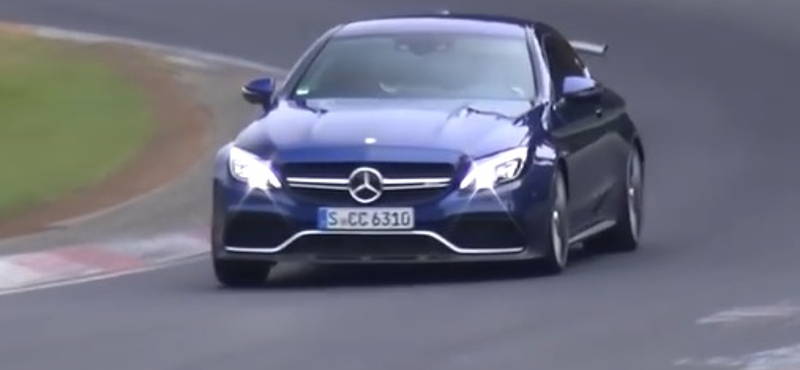 Megvan a Mercedes válasza a legerősebb BMW M4-re – videó