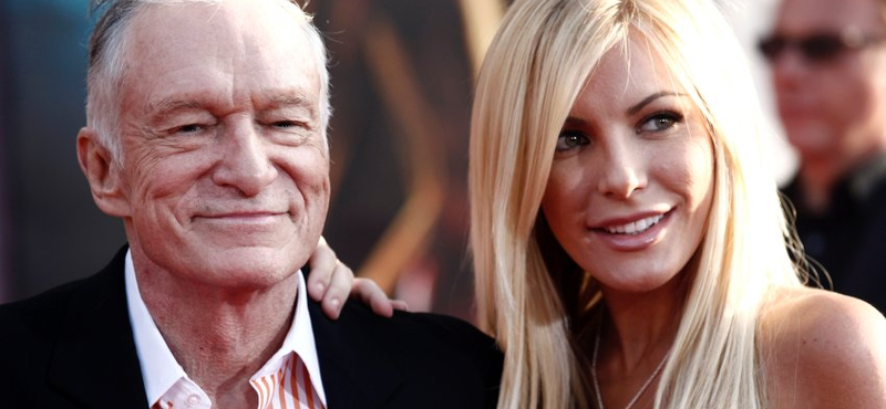 Romantikus fordulat: Hugh Hefner lemond a házassági szerződésről 