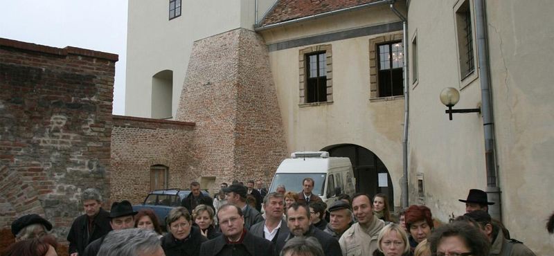 Idén 23 milliárd forintból támogatják a kastélyfelújításokat