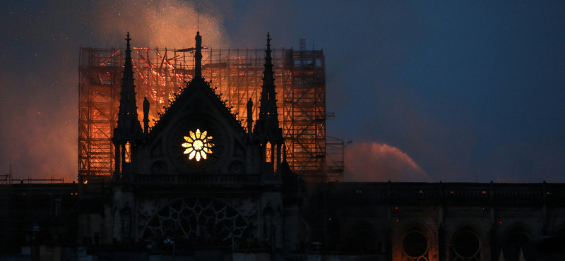 Megoldódhatott a Notre-Dame 460 éves ólomkoporsójának rejtélye