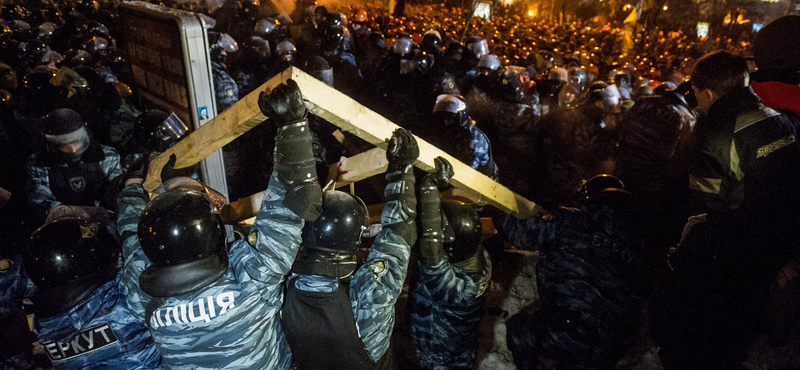 Mégis tárgyalnak Brüsszelben az ukrán küldöttséggel