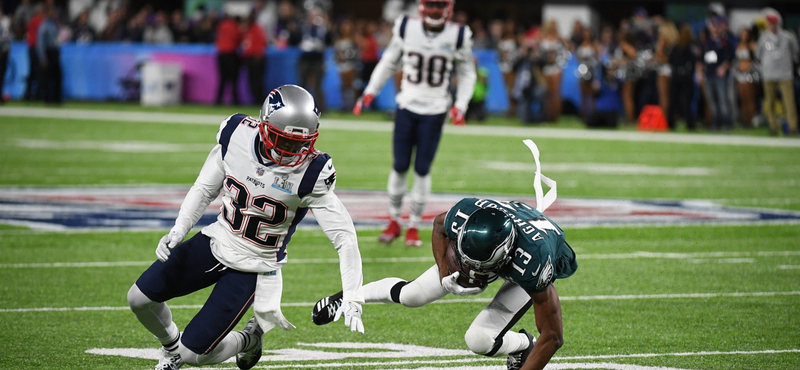 Először szerepelnek pomponfiúk a Super Bowlban