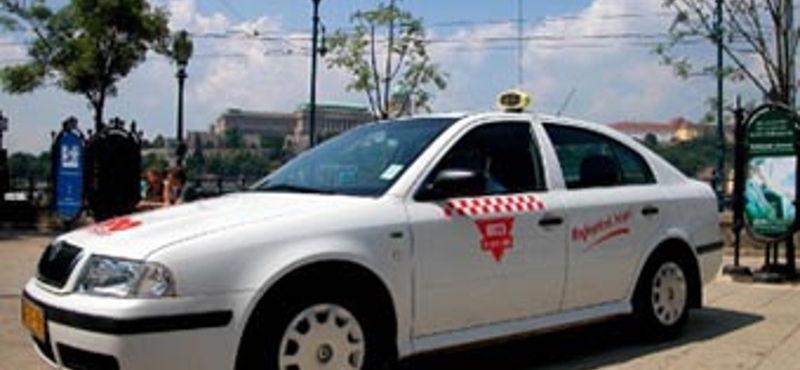 A Főtaxi nyerte a Budapest Airport tenderét