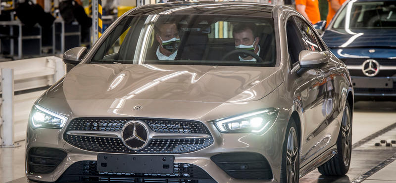 A Mercedes közel 120 milliárd forint nettó árbevétellel zárta a 2020-as évet Magyarországon