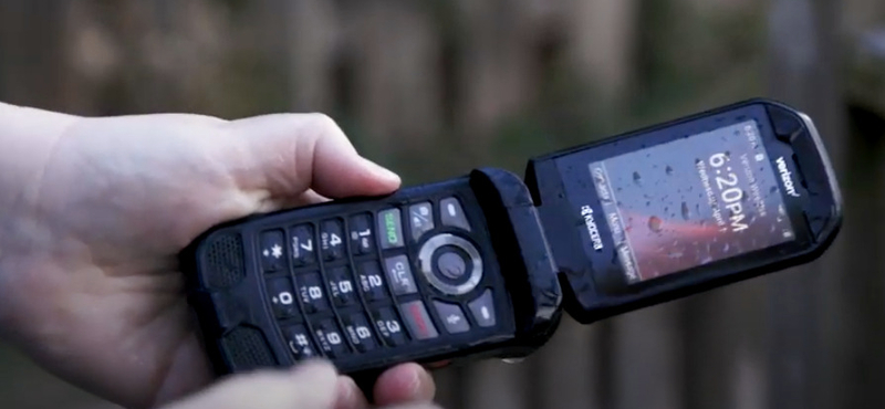 Járvány idejére: itt a Kyocera alkoholálló telefonja