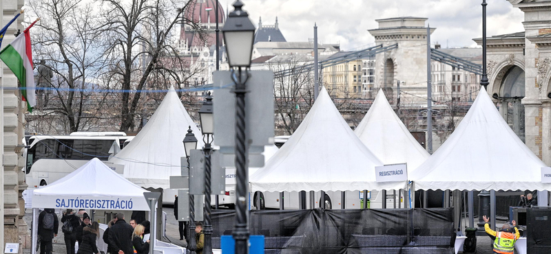 Kordonok, ölebek és potentátok, így érkezett a közönség Orbán Viktor évértékelőjére - galéria