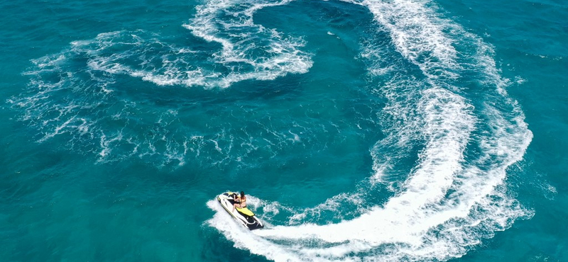 Két, Marokkóból odatévedő jet-skis turistát lőttek agyon Algéria partjainál