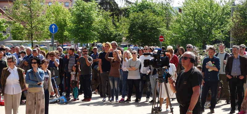 Nagykovácsi önkormányzata a saját lakosai ellen fordul?