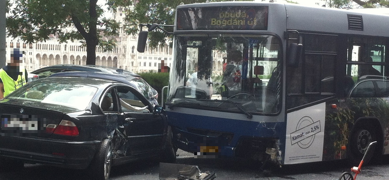 Elítélték az M3-ason súlyos balesetet okozó ukrán sofőrt