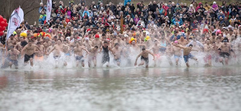 Túl sok a víz a Balatonban, le kell ereszteni