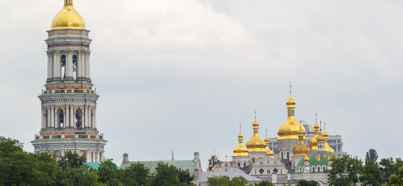 Törvénnyel kötelezné Kijev az ukrán ortodox egyházat, hogy szakadjon el a moszkvai patriarchátustól