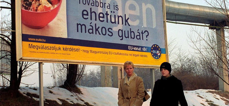 És akkor tizenöt év sem volt elég, hogy betiltsák a mákos gubát