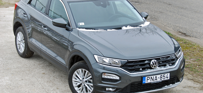 Volkswagen T-Roc-teszt: annyi az unalmas Golfnak?