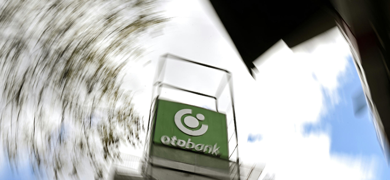 Megint az ügyfelek járhatnak rosszul: 2026-tól emelkedik a bankokat sújtó különadó