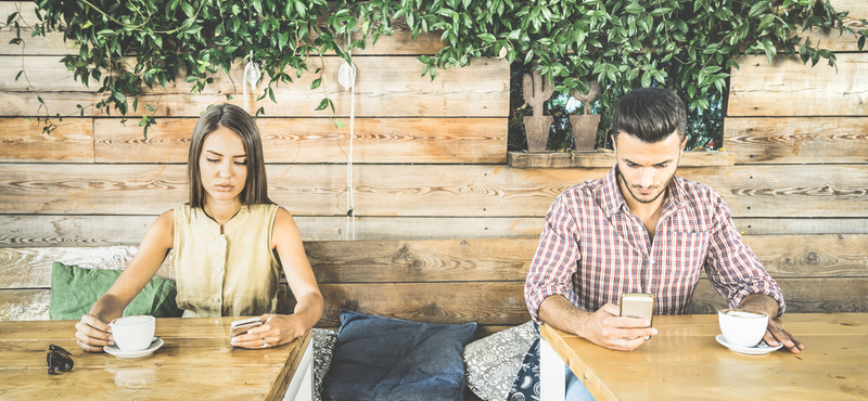 Situationship vagy liquid love, de mindenképpen nehéz ismerkedni