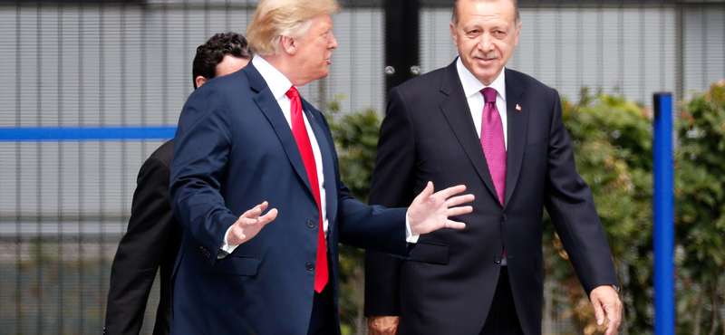 Szankciókkal sújtja Washington Ankarát, nem maradt el Erdoganék válasza sem