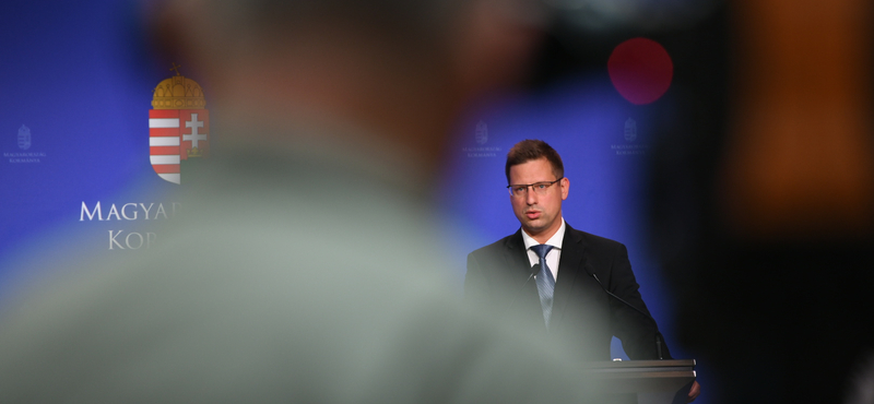 Gulyás Gergely: Azon lehet vitatkozni, hogy Kirill pátriárka nyíltan támogatja-e a háborút