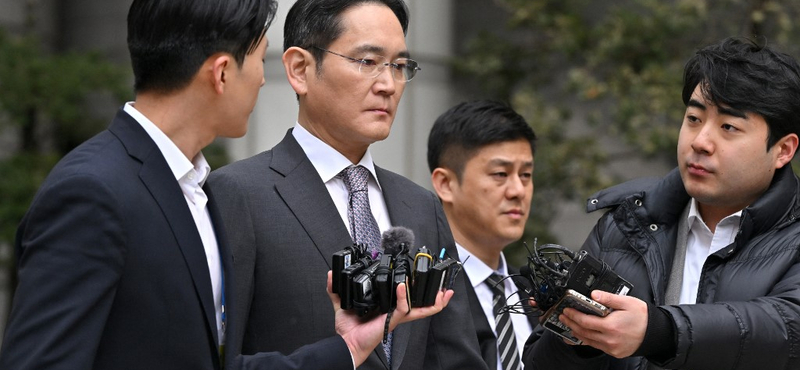 Öt év börtönt úszott meg a Samsung vezére
