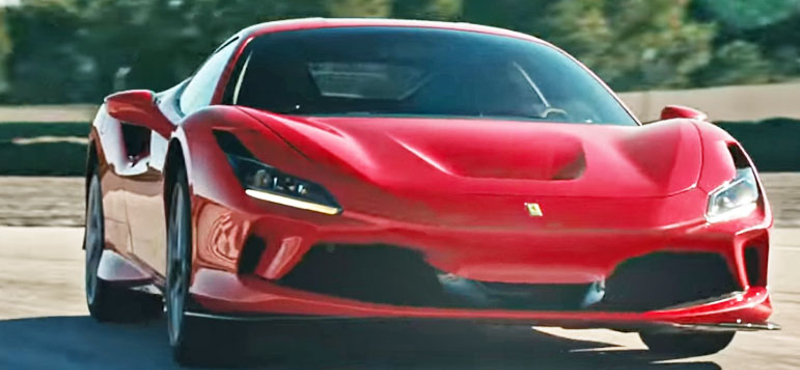 Végre videón is üvöltetik a Ferrari F8 Tributót 