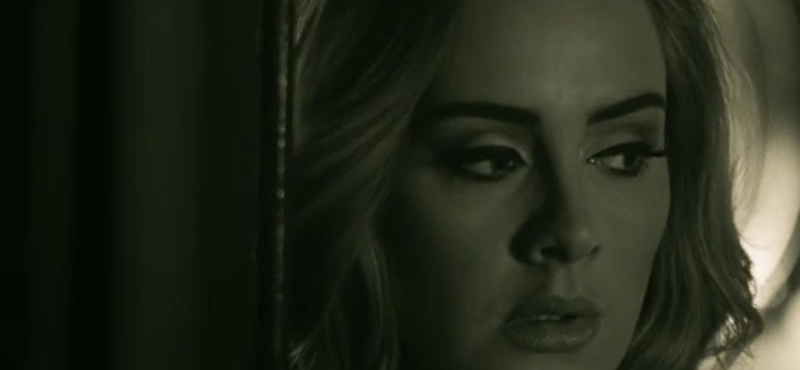 Adele is segített a londoni toronyháznál