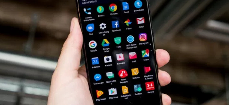 Vigyázzon: lehet, hogy az ön telefonja is titokban videókat néz, hirdetéseket futtat