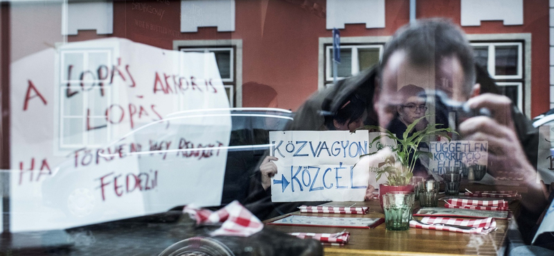 Gulyásék beleköptek Zsidai vasárnapi levesébe - videó