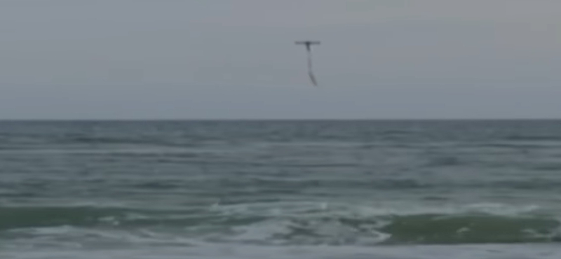 Drónnal mentette meg egy floridai horgász egy fuldokló lány életét – videó