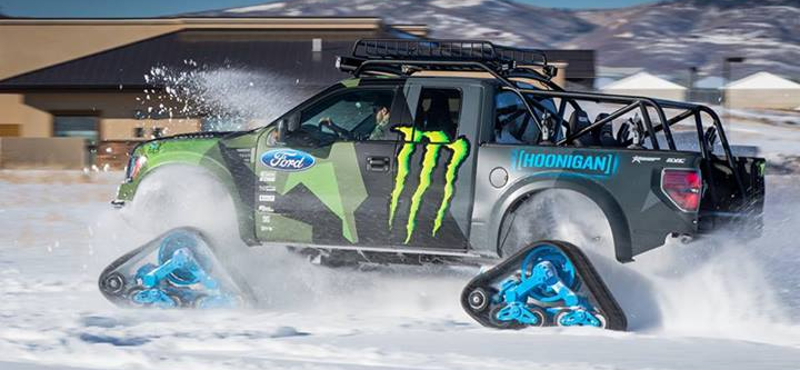 Már nyúzza az új lánctalpas terepjáró-szörnyet Ken Block – fotók