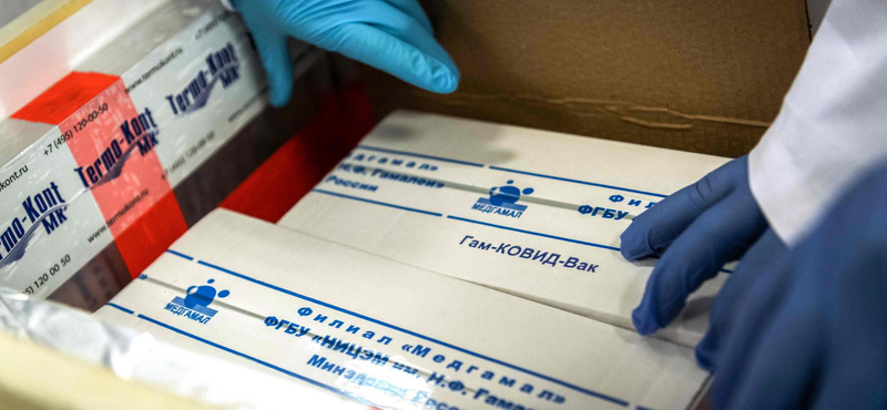 Egy nap alatt több mint százezren regisztráltak a koronavírus-oltásra