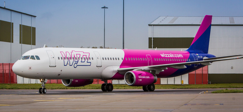 84 járatát törölte a Wizz Air