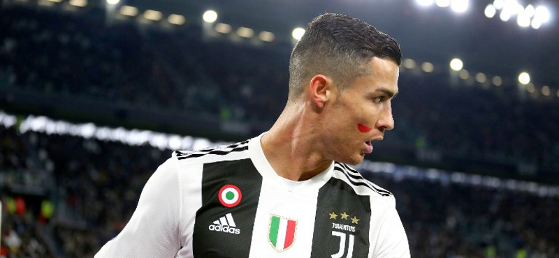 Vörös folttal az arcán üzent Ronaldo és Mandzukic