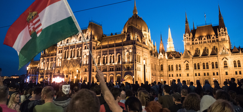 Gomperz: Első nap az árulásban