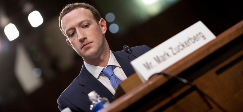 Leválthatják Mark Zuckerberget a Facebook éléről