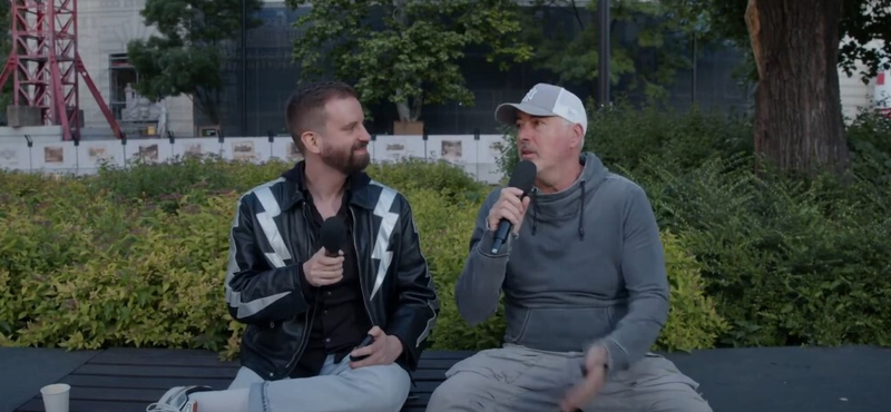 Hajós András: Egyedül Orbán Viktor érdeke a háború
