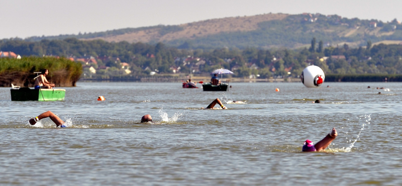 Lebontották a kerítést a gárdonyi szabadstrandon