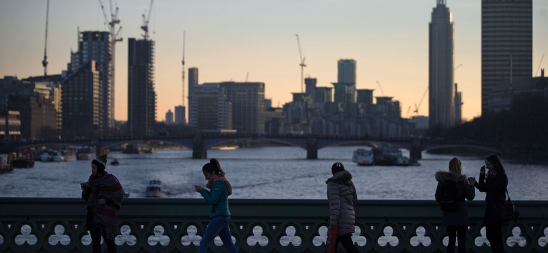 Elbukta London a világ pénzügyi fővárosa címet, Budapest nagyot javított