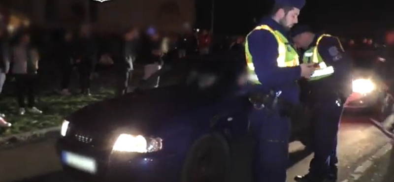 Éjszakai razzia közben kaptak fülest a rendőrök egy több száz fős illegális autóversenyről