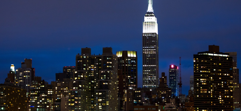 New York polgármestere betiltaná az acélból és üvegből épülő felhőkarcolókat