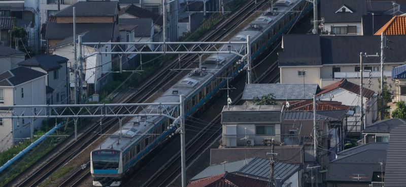 Szárnyakat tennének a japán gyorsvonatokra, hogy 450 km/h-val száguldjanak