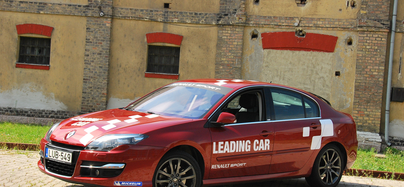 Renault Laguna teszt: francia négyes