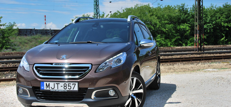 Peugeot 2008 bemutató: ez megy most, kicsi és terepes