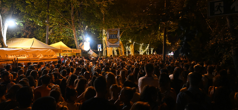 Tömegnyomor a Szigeten, a pultosok mentettek embereket, inogni kezdett a K-híd is