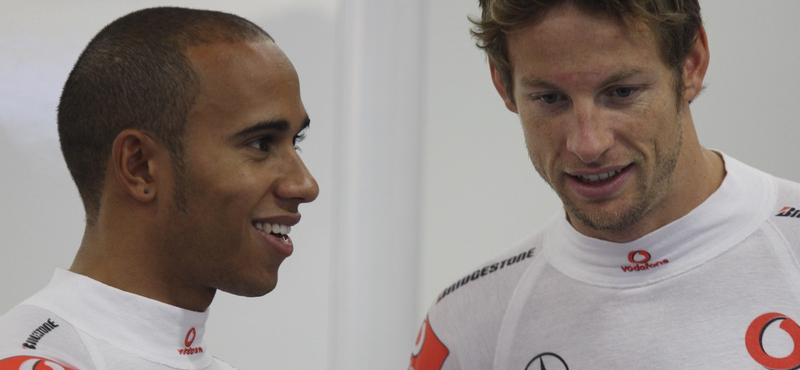 Hamilton: Button jobb munkát végez nálam