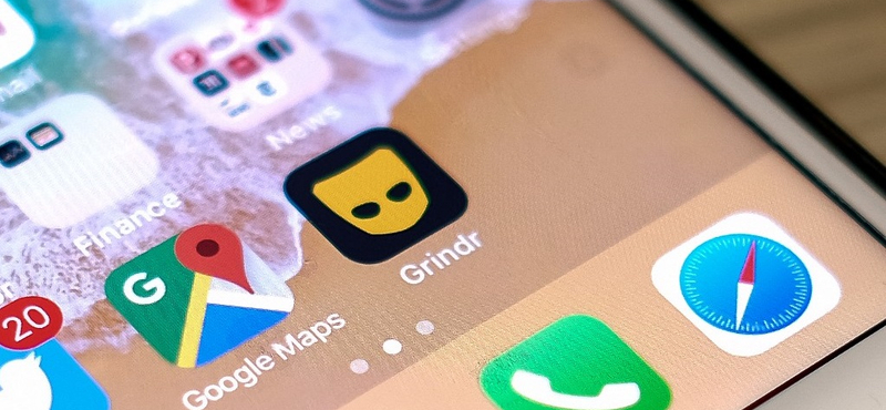 Néhány órával a kinevezése után lemondott a svéd nemzetbiztonsági tanácsadó a Grindrre korábban kitett fotói miatt