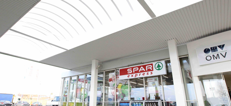 A Spar keményen ellenáll a vasárnapi boltzárnak