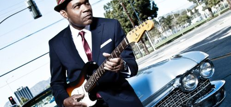 „Ez volt a világ legkirályabb érzése” – interjú Robert Cray-jel