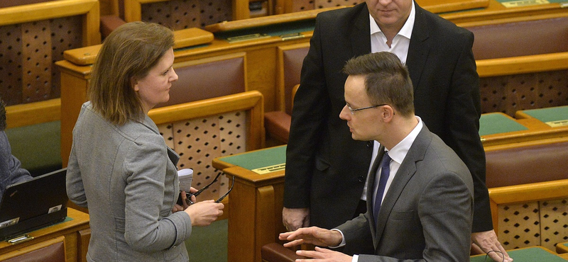 A Jobbik szerint a kaszinókat kellene adóztatni, hogy csökkenjen a hiány