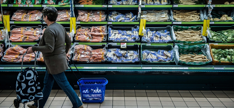 Bevasalja a Nébih a felügyeleti díjat a nemfizetőktől is